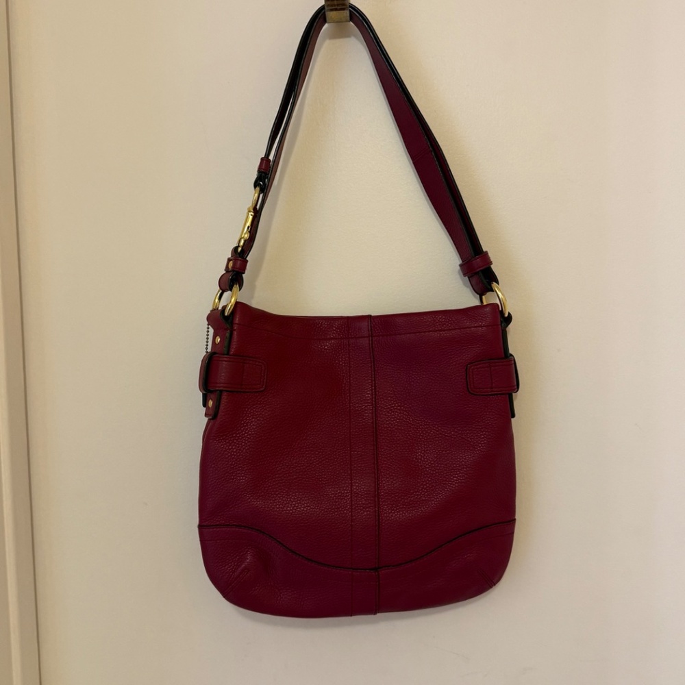Coach North South chain duffle F19722 Excellent condition Boysenberry - Picture 2 of 10